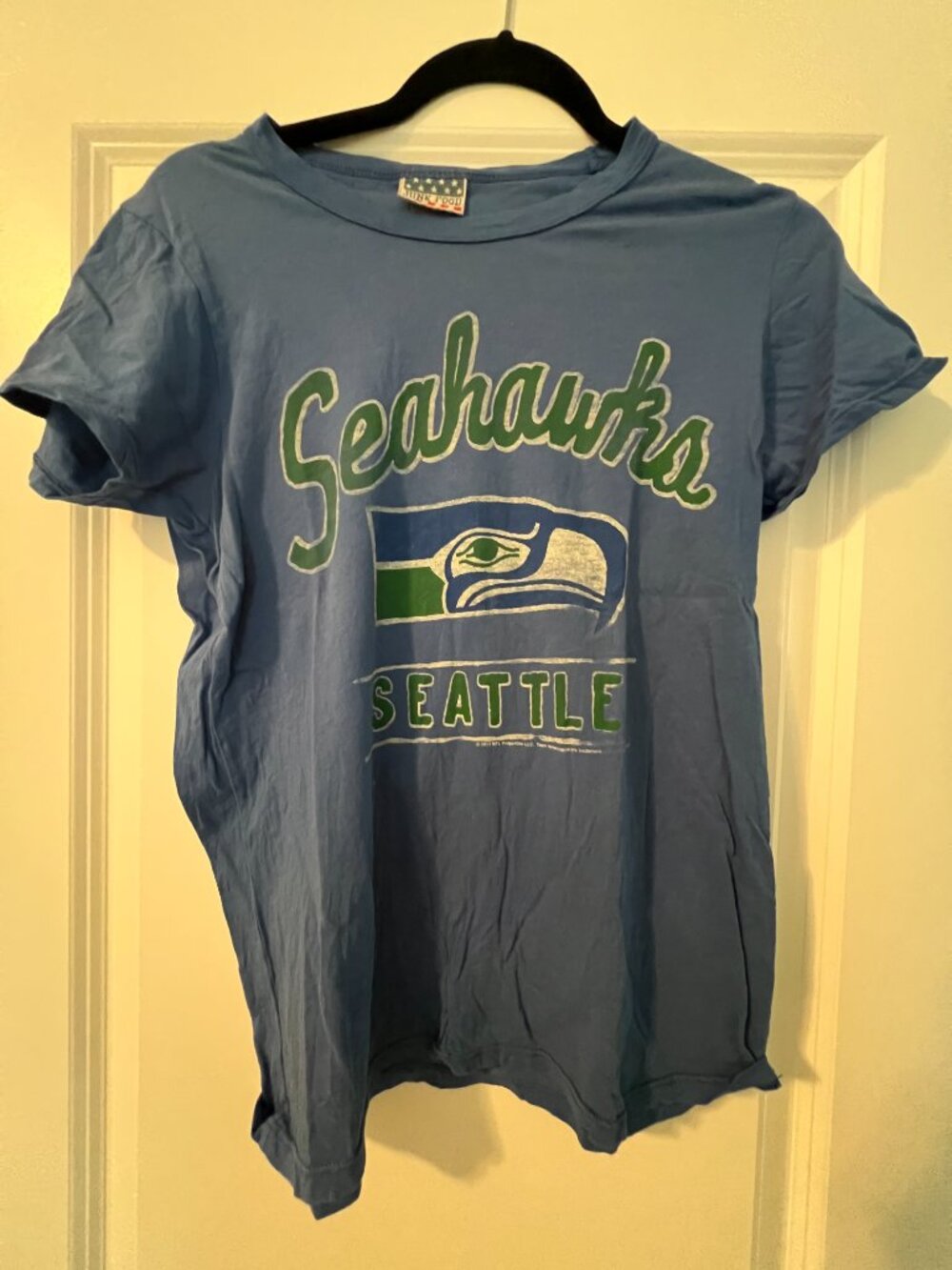 Junk Food Clothing x NFL "Vintage-Inspired" Seattle Seahawks Tee - Size M